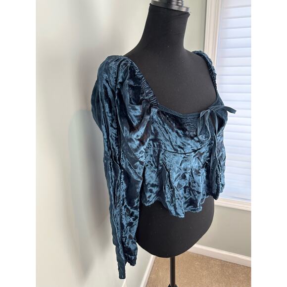 NWOT Free People Bali Heirloom Rose Crushed Velvet Crop Top - Size XS - Picture 5 of 8